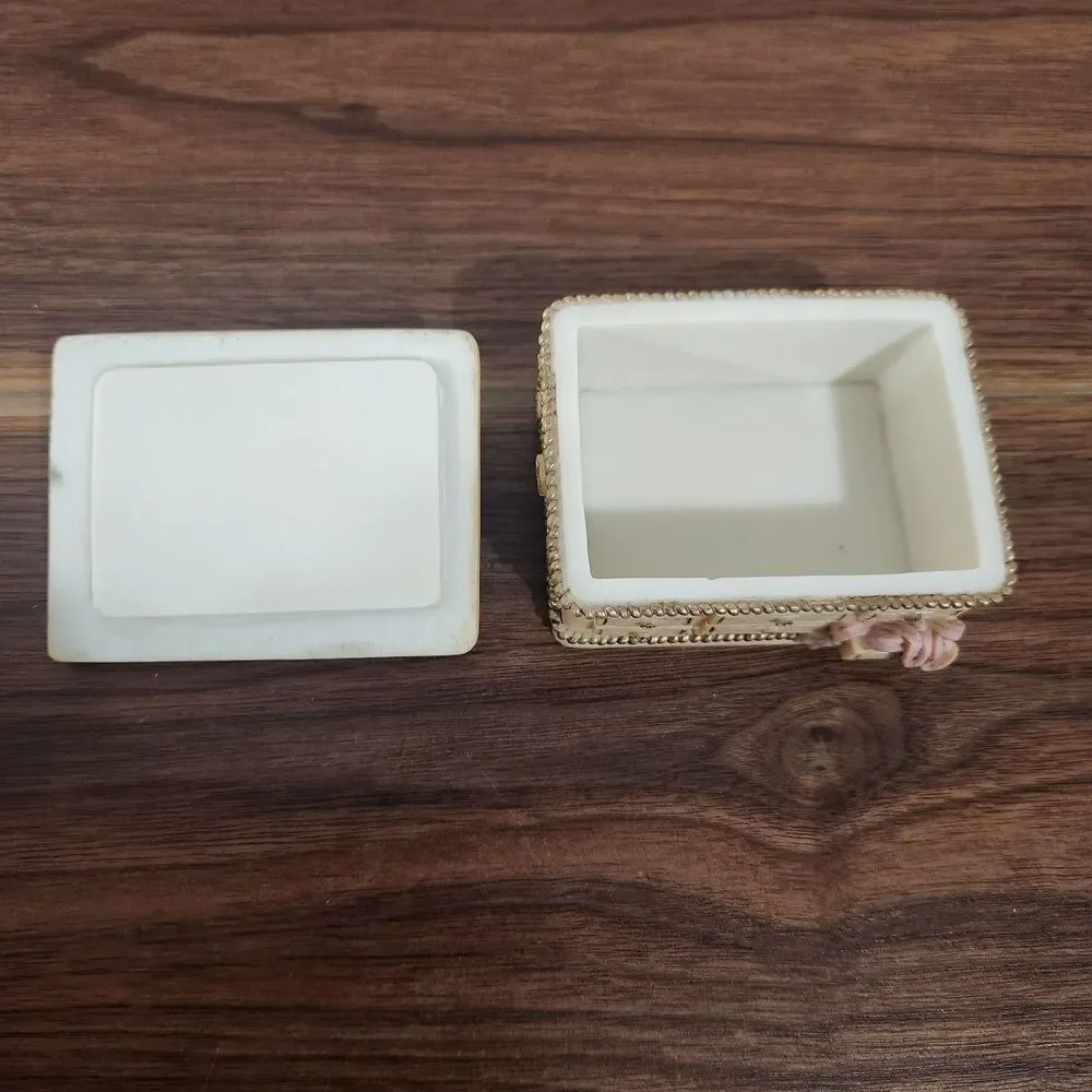 Dezine Vintage 1995 Hand Painted 3D Embossed Trinket Box Victorian Ribbons Hats